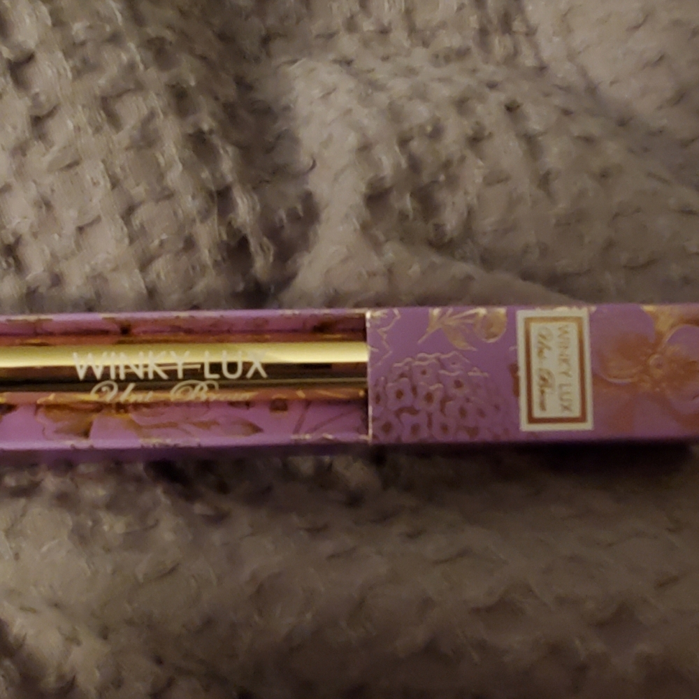 COPY - Winky Lux Uni-Brow Universal Eyebrow Pencil